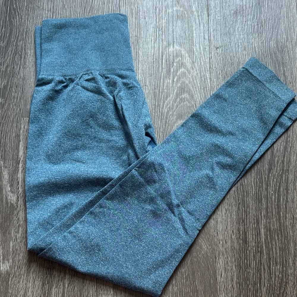 Amazon Women's Blue Leggings